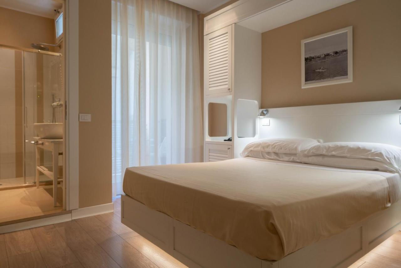 Hotel Bristol Cattolica Eksteriør bilde