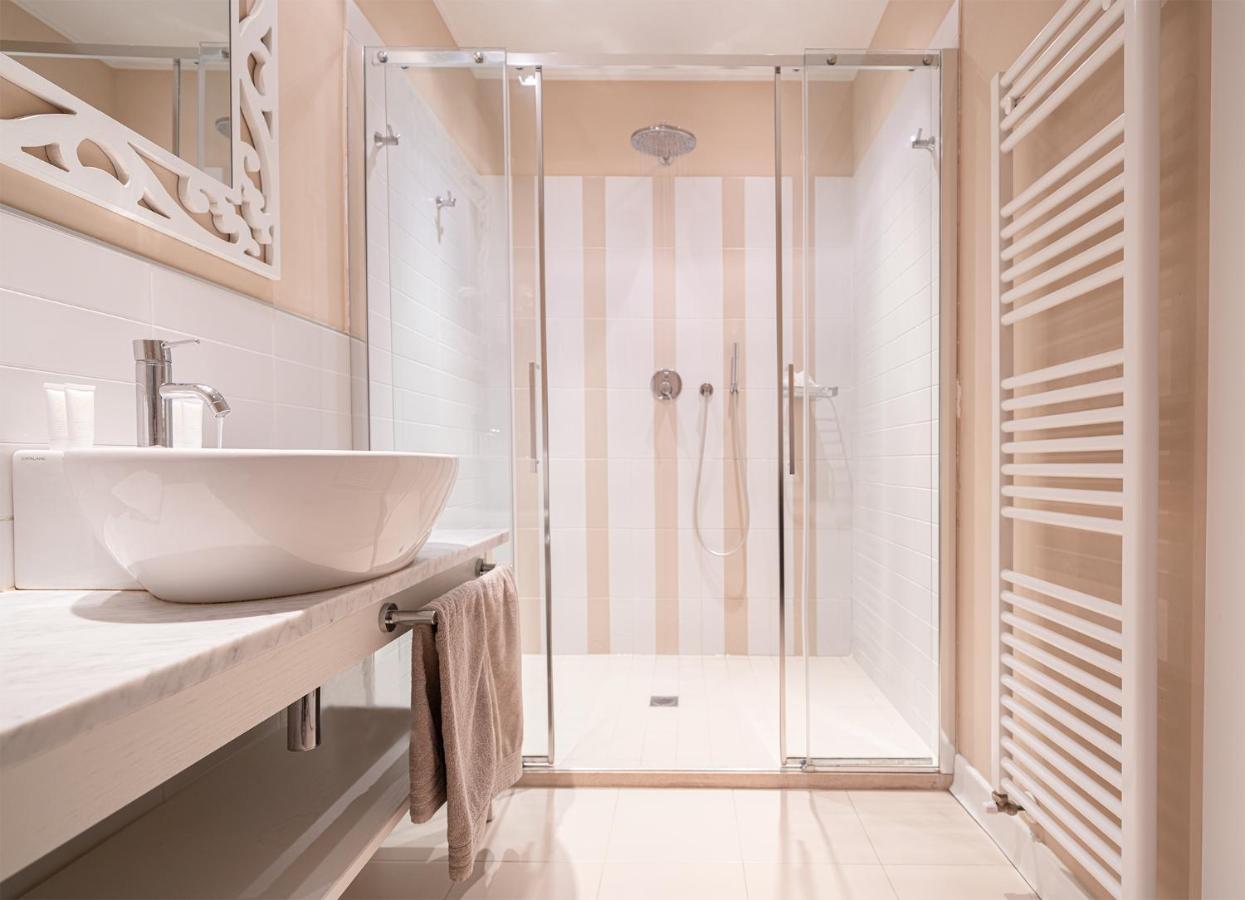 Hotel Bristol Cattolica Eksteriør bilde