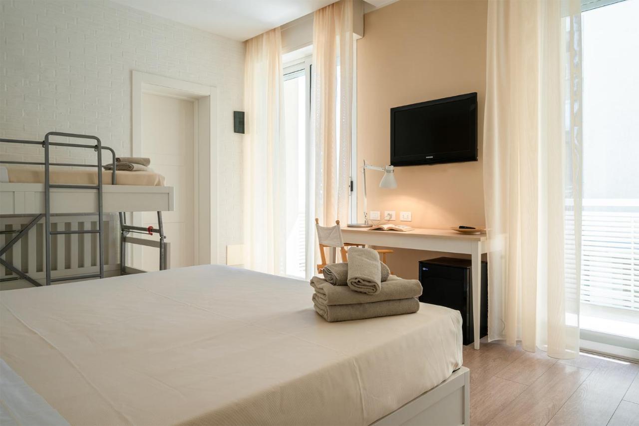 Hotel Bristol Cattolica Eksteriør bilde