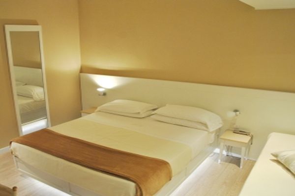 Hotel Bristol Cattolica Eksteriør bilde