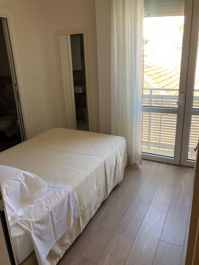 Hotel Bristol Cattolica Eksteriør bilde