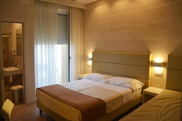 Hotel Bristol Cattolica Eksteriør bilde