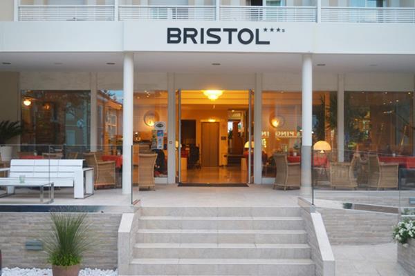Hotel Bristol Cattolica Eksteriør bilde